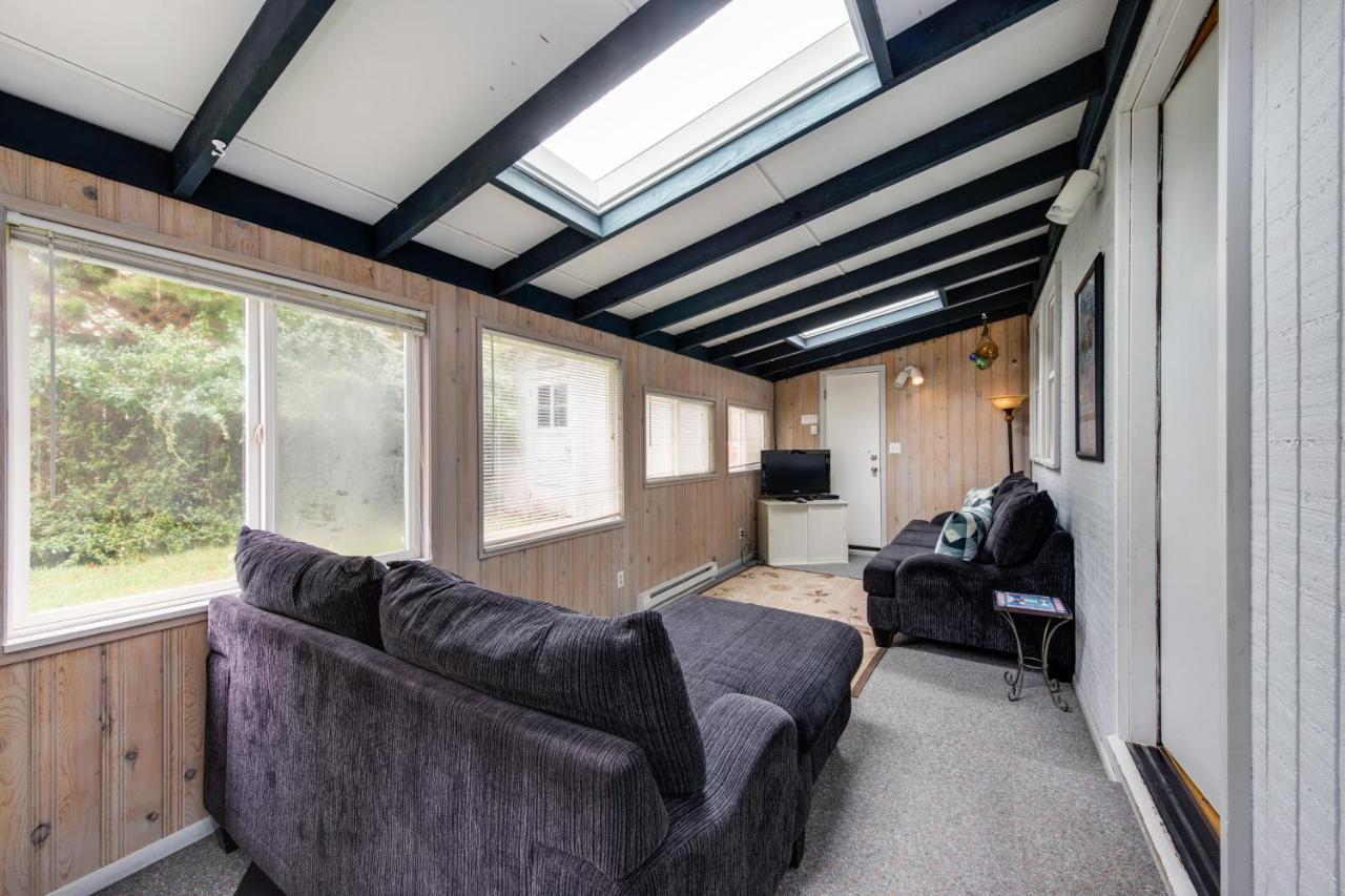 Sea Breeze Lincoln Exterior foto