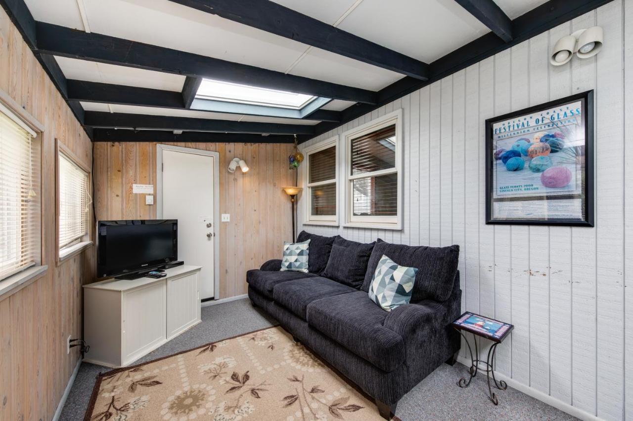 Sea Breeze Lincoln Exterior foto